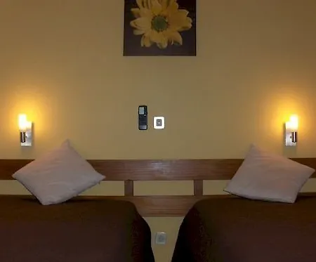 בית הארחה Sao Roque 3*