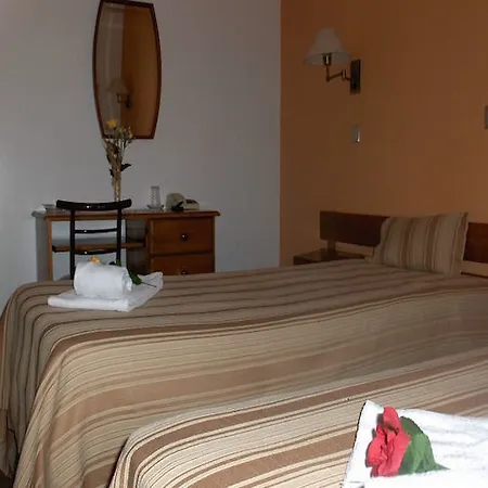 Sao Roque בית הארחה פורטימאו